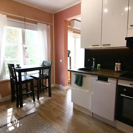 Apartman Keltaisen Kartanon Roosa