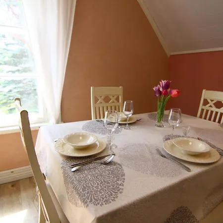 Lejlighed Keltaisen Kartanon Roosa *